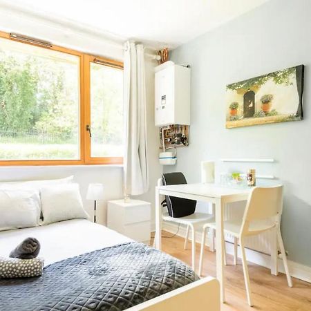 Spacious Room With Relaxing View دبلن المظهر الخارجي الصورة