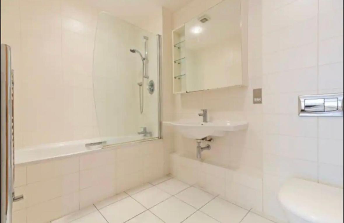 Spacious Room With Relaxing View دبلن المظهر الخارجي الصورة