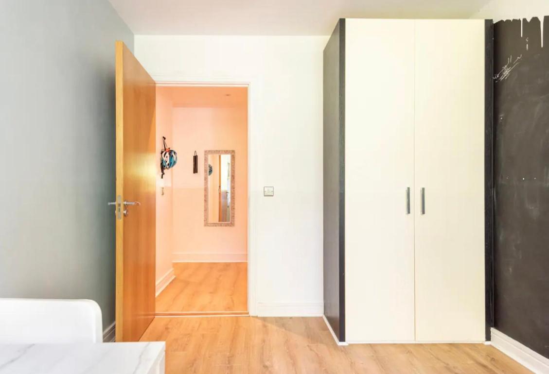 Spacious Room With Relaxing View دبلن المظهر الخارجي الصورة